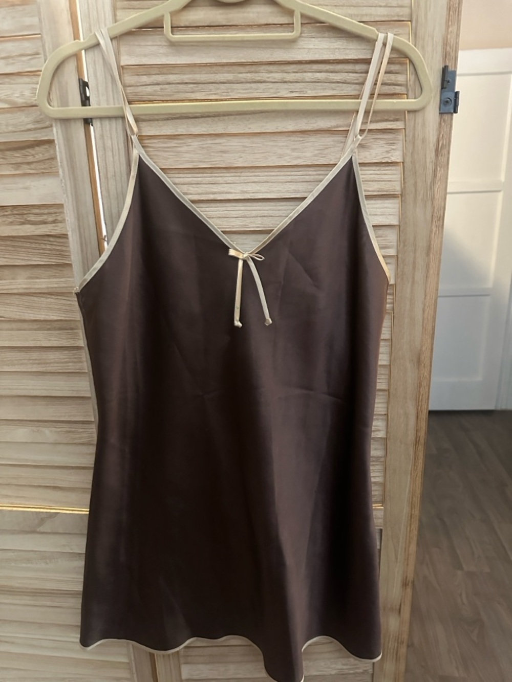 Jones New York Brown Slip with Cream Trim
